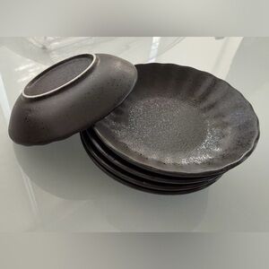 6 Matte Black Textured Dinner Plate Set